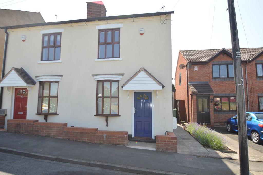 King William Street, Amblecote 2 bed semidetached house £650 pcm (£