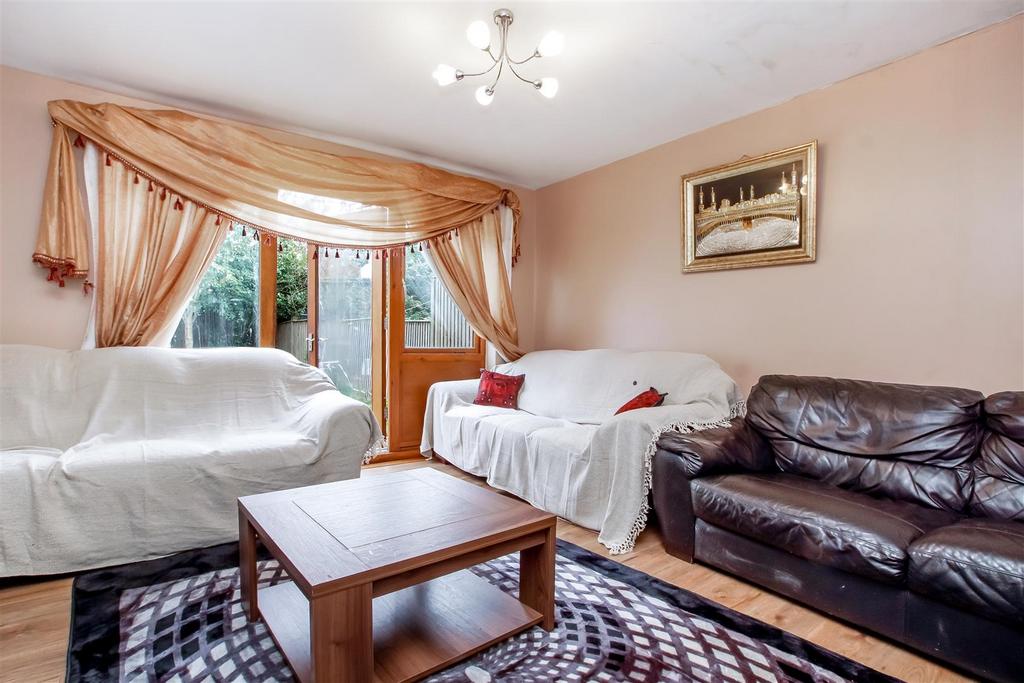 French doors to garden from Reception