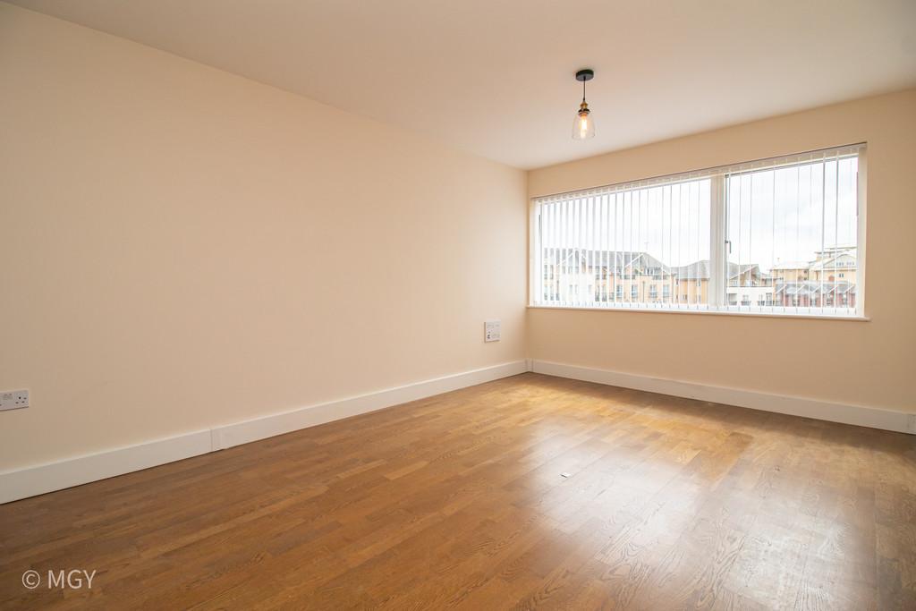 Atlas House, Celestia, Cardiff Bay 2 bed apartment £925 pcm (£213 pw)