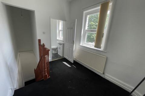 1 bedroom maisonette to rent, Heaviley Grove, Heaviley