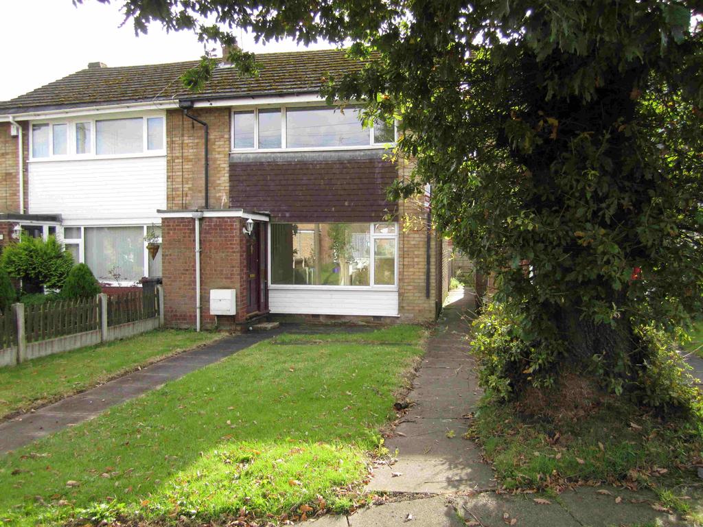 Caldwell Avenue, Astley, Tyldesley... 3 bed terraced house £525 pcm