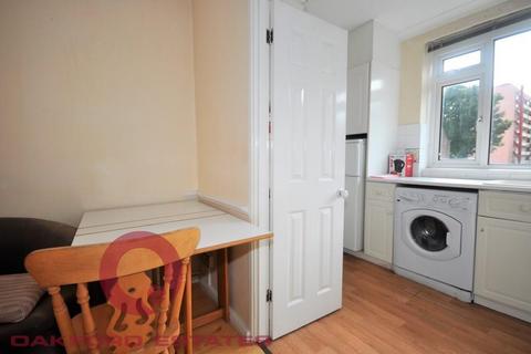 3 bedroom flat to rent, Harrington Street, Euston, London NW1