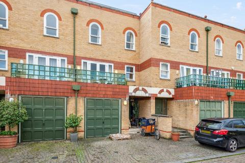 4 bedroom terraced house to rent, St. Edmund's Square, Barnes, London