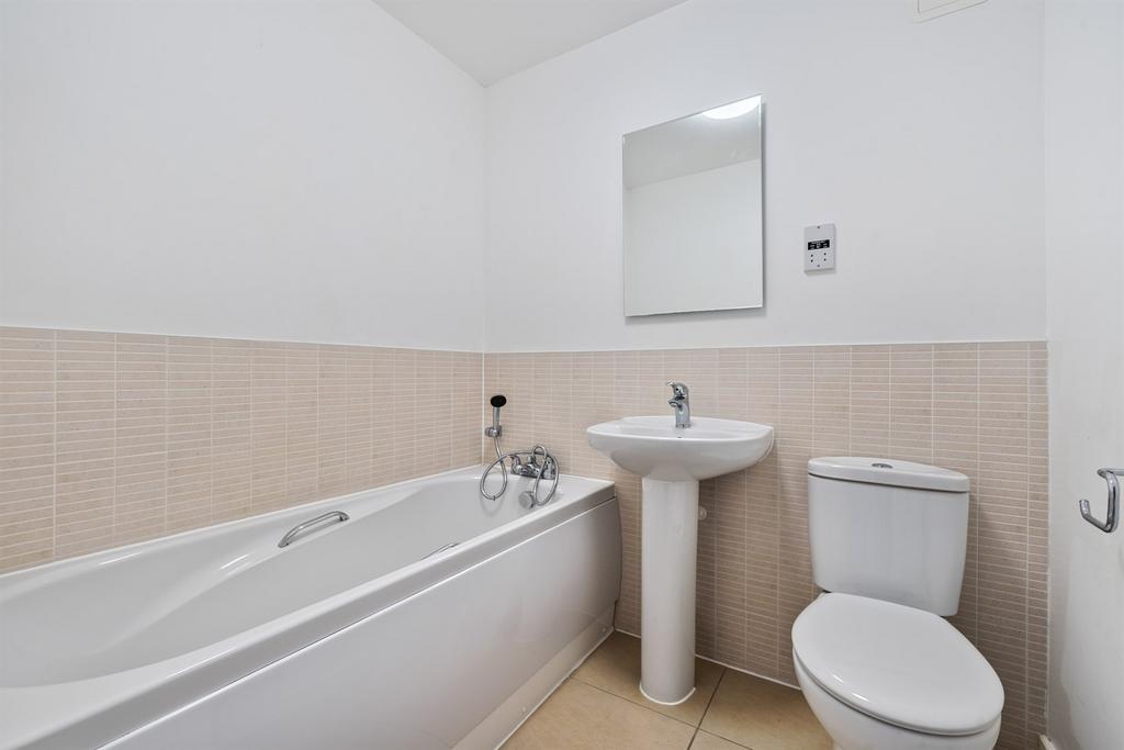 Main Bathroom