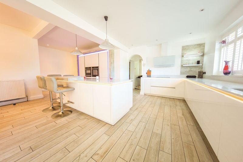 Hollin Lane, Styal, Wilmslow 5 bed detached house £800,000