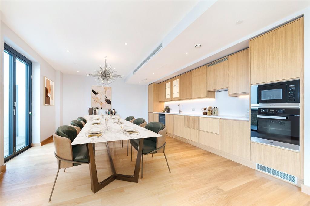 Living Area/Kitchen