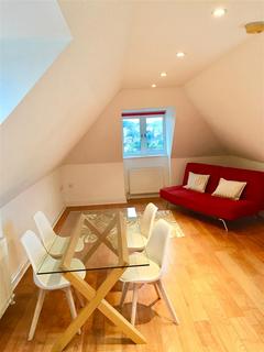 1 bedroom apartment to rent, Mill Hill Road, Cowes