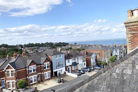 1 bedroom apartment to rent, Mill Hill Road, Cowes