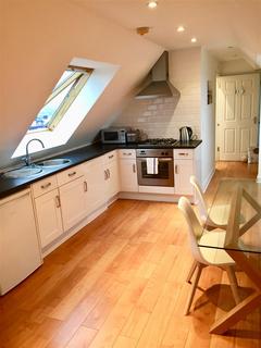 1 bedroom apartment to rent, Mill Hill Road, Cowes