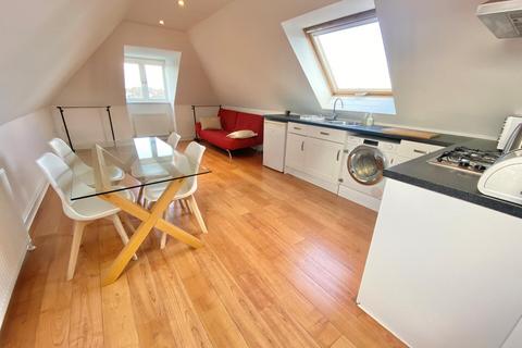 undefined, Mill Hill Road, Cowes