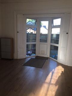undefined, Flat 2, St Marys Road, CV31 1JN