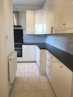 undefined, Flat 2, St Marys Road, CV31 1JN