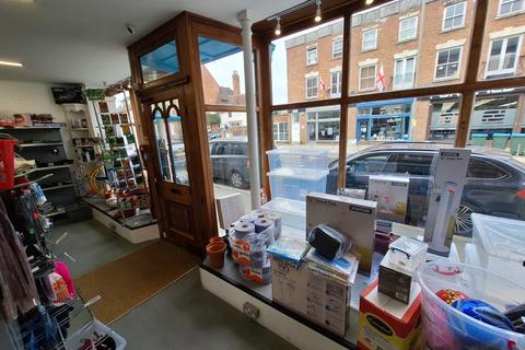 Retail property (high street) to rent, Castle Street, Buckingham, Buckinghamshire, MK18 1BP