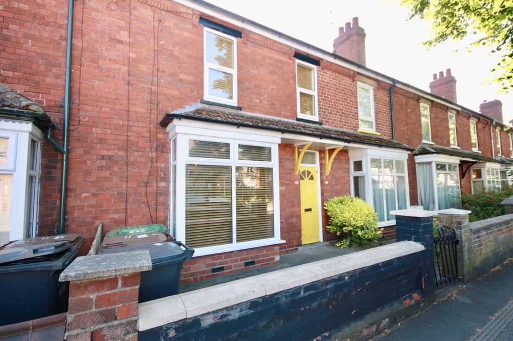 Burton Road, Lincoln 3 bed terraced house £750 pcm (£173 pw)