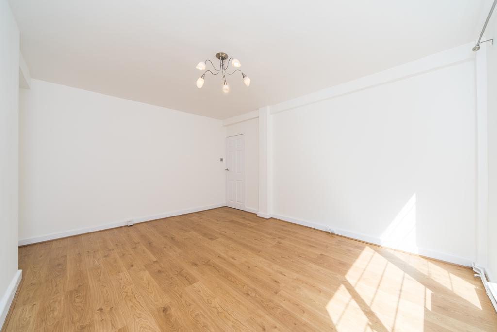 Longfield House, 1820 Uxbridge Road, Ealing 2 bed flat for sale £415,000