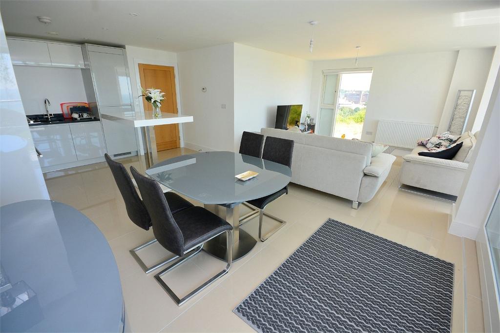 East Coast Beacon Road Bournemouth 2 Bed Flat 475 000 Image 3 Of 21