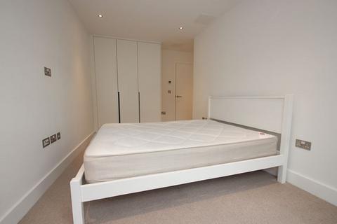 2 bedroom apartment to rent, Nelson Walk, London E3