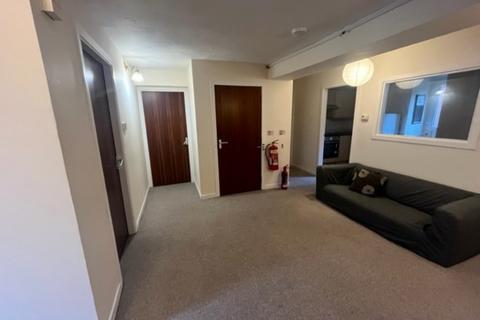 2 bedroom ground floor flat to rent, Irvine Place, Stirling FK8