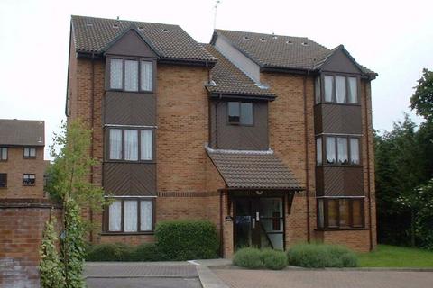 undefined, Beacon Court, Horsham