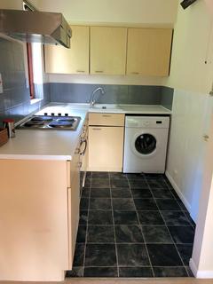 undefined, Beacon Court, Horsham