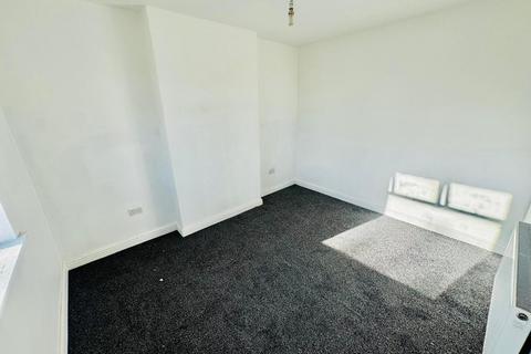 3 bedroom detached house to rent, Cinder Bank, Dudley, DY2 9AL