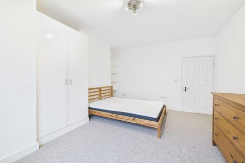undefined, Arragon Gardens, Streatham, SW16