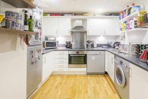 2 bedroom flat to rent, Independence House, Chapter Way, Colliers Wood, London, SW19