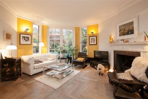 3 bedroom flat to rent, Strathray Gardens, Belsize Park