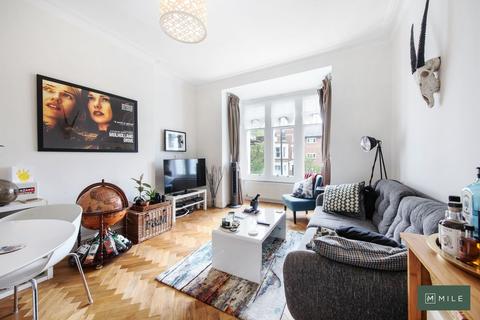 2 bedroom apartment to rent, Harvist Road, Queens Park NW6