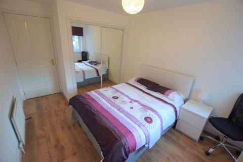 2 bedroom flat to rent, Fraser Place, City Centre, Aberdeen, AB25