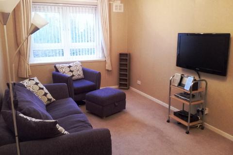 2 bedroom flat to rent, Ash Hill Drive, Woodside, Aberdeen, AB16