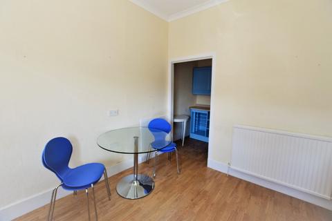 3 bedroom flat to rent - Clifton Place, Hilton, Aberdeen, AB24