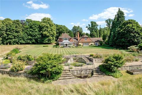 5 bedroom detached house for sale - Dye House Road, Thursley, Godalming, Surrey, GU8
