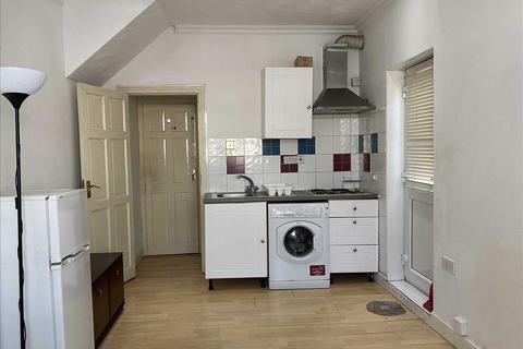 1 bedroom flat to rent, Kenton Road, Kenton
