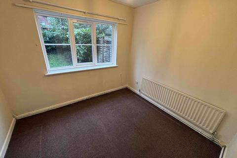 undefined, Avebury Close, Crowhill