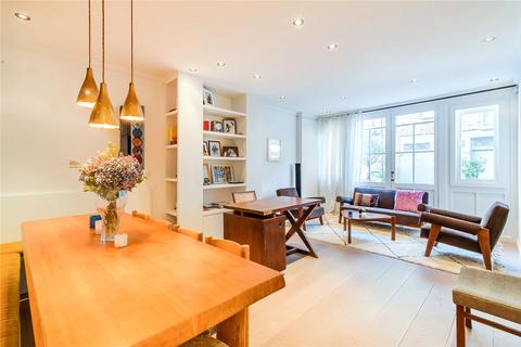 4 bedroom mews to rent - Southwick Mews, Tyburnia, London, W2