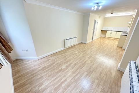 1 bedroom apartment to rent, 21 The Rock, Bury BL9