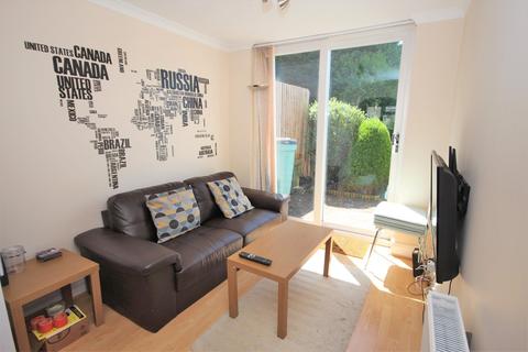 Search House Shares To Rent In Bracknell Onthemarket