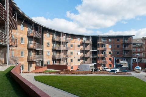 2 bedroom apartment to rent - North Crescent , Leeds City Centre