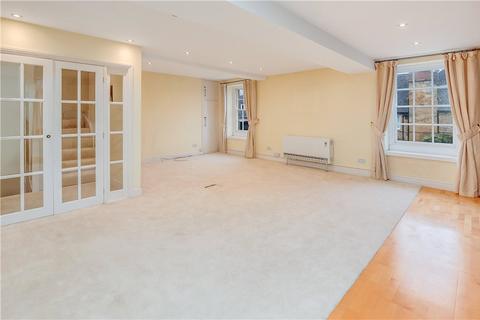 1 bedroom flat to rent, The Curfew, Oxford Street, Moreton-in-Marsh, Gloucestershire, GL56