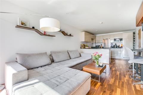 2 bedroom flat to rent, Knightley Walk, London