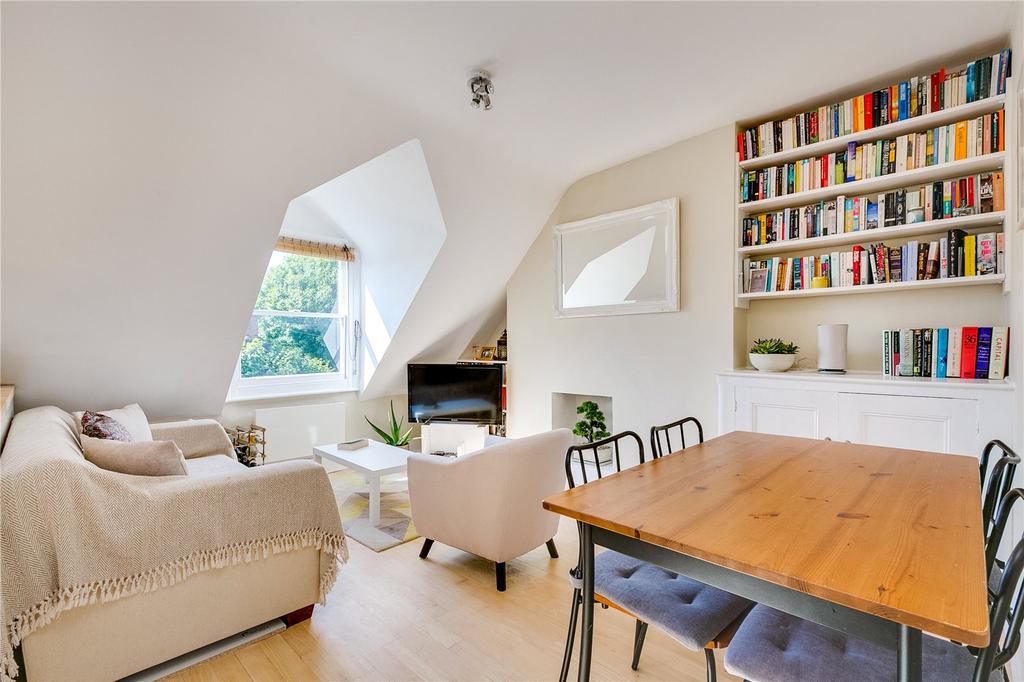 Eglantine Road, Wandsworth, London 2 bed flat £470,000