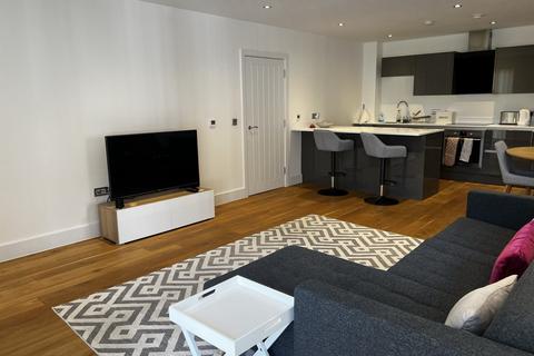 2 bedroom apartment to rent, Stour Street, Canterbury CT1