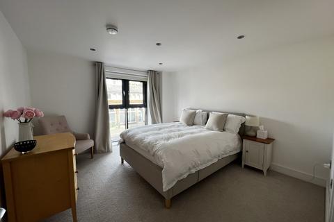2 bedroom apartment to rent, Stour Street, Canterbury CT1