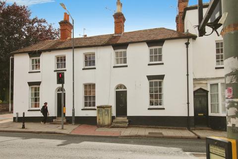 3 bedroom terraced house to rent, Old Dover Road, Canterbury CT1