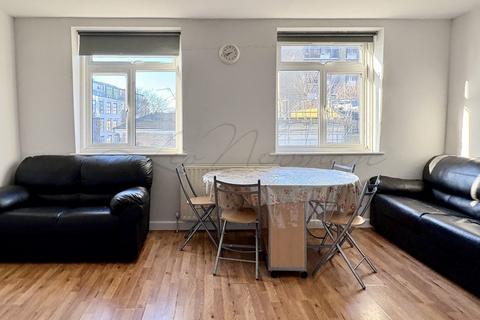 undefined, King's Terrace, Camden, NW1