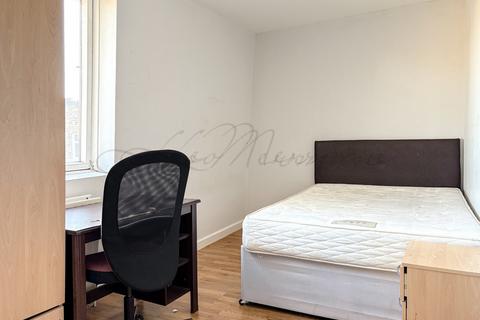 undefined, King's Terrace, Camden, NW1