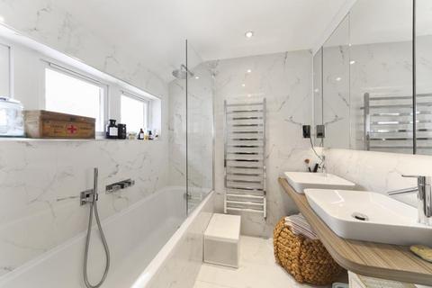 undefined, Perrins Walk, Hampstead, NW3