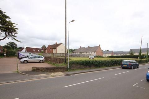 Land to rent, Large Sales Forecourt, Williton