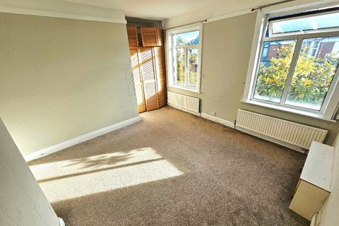2 bedroom flat to rent, Fog Lane, Didsbury, Manchester, M20